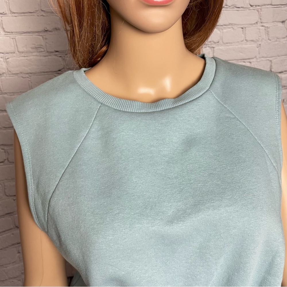 NWT New Zara Cropped Baby Blue Sleeveless Sweatshirt Size M - Picture 10 of 11